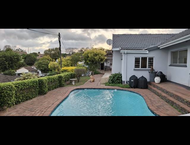3 BEDROOM FREEHOLD FOR SALE IN HILLARY